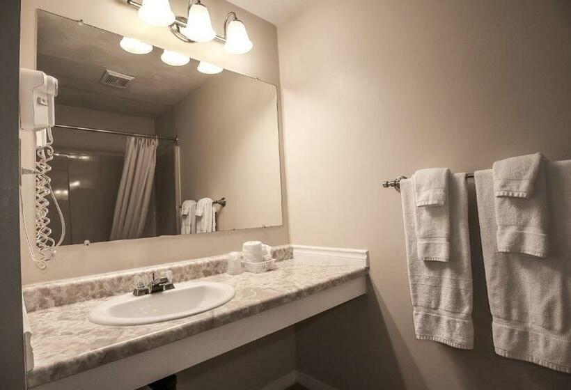 Номер Deluxe, Atlantic Motel