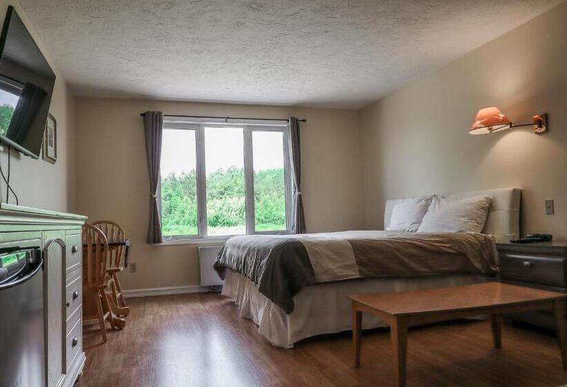 Люкс Deluxe Кровать Кинг, Atlantic Motel