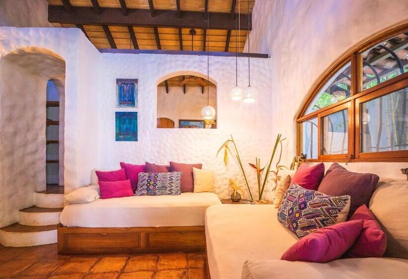 Апартаменты 1 Спальня, Sueno Del Mar Beachfront