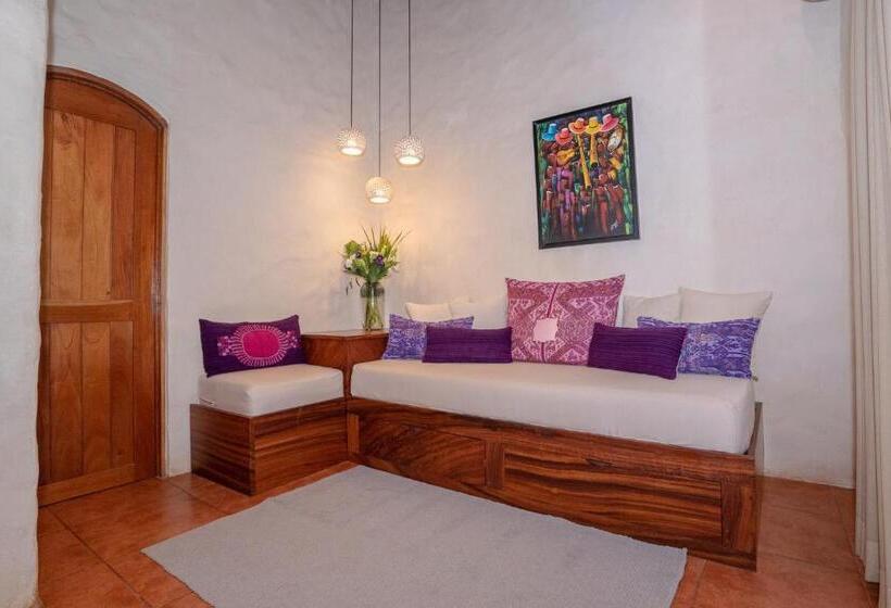 Полулюкс с Балконом, Sueno Del Mar Beachfront