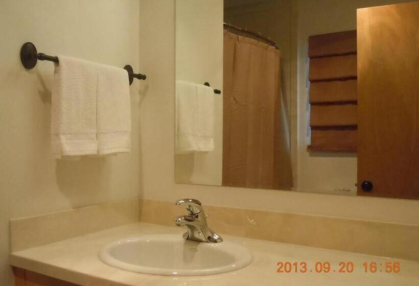 غرفة قياسية, High Country Motel