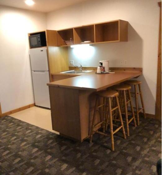 غرفة قياسية مزوَّدة بمطبخ, High Country Motel