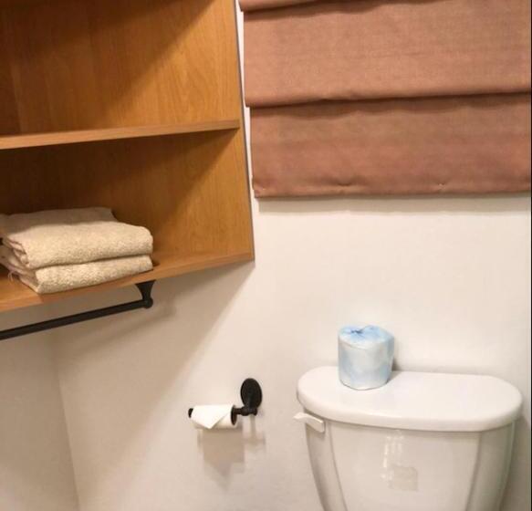 غرفة قياسية مزوَّدة بمطبخ, High Country Motel