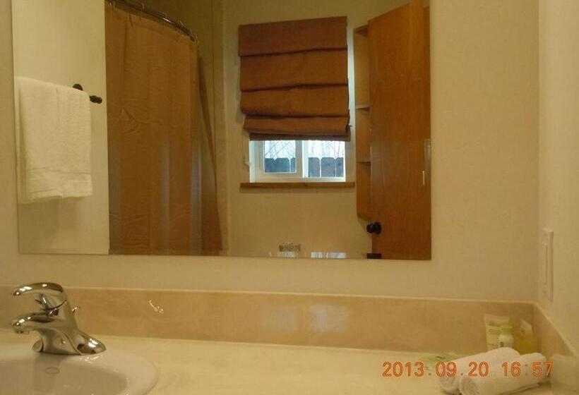 غرفة قياسية, High Country Motel