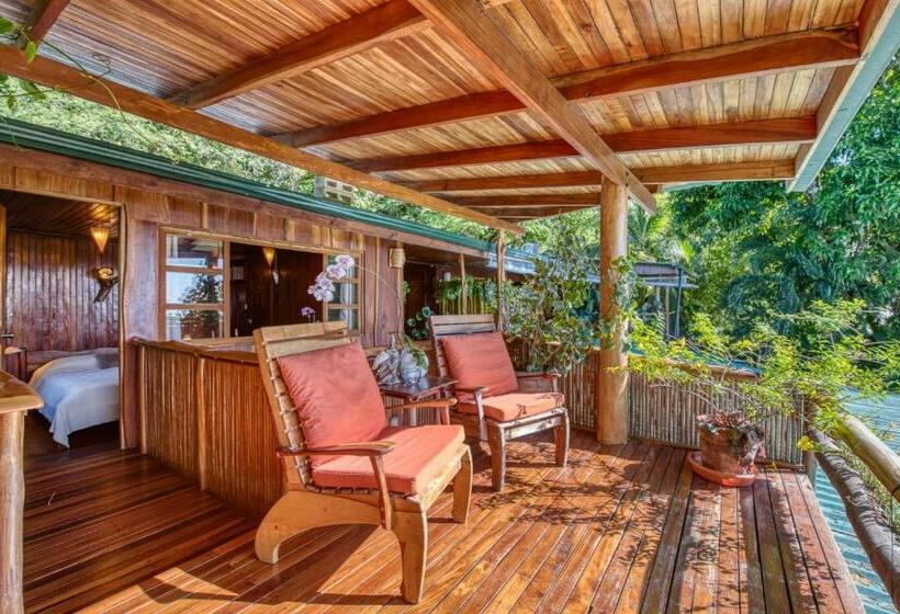 اتاق استاندارد با بالکن و چشمانداز دریا, Amor De Mar