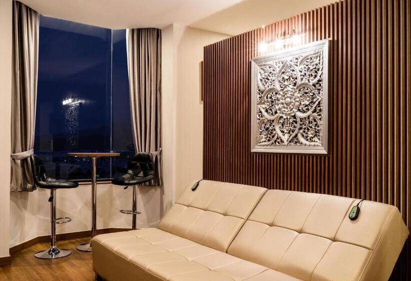 سوئیت کلاب, An Vista