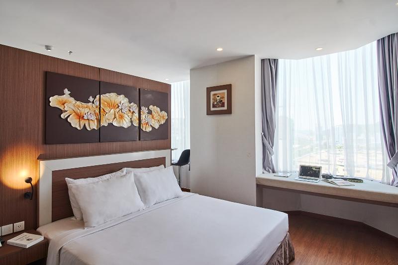 سوئیت کلاب, An Vista