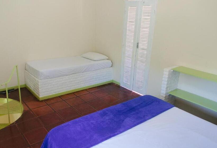 Bungalow Familiar, Arco Iris Chalés I