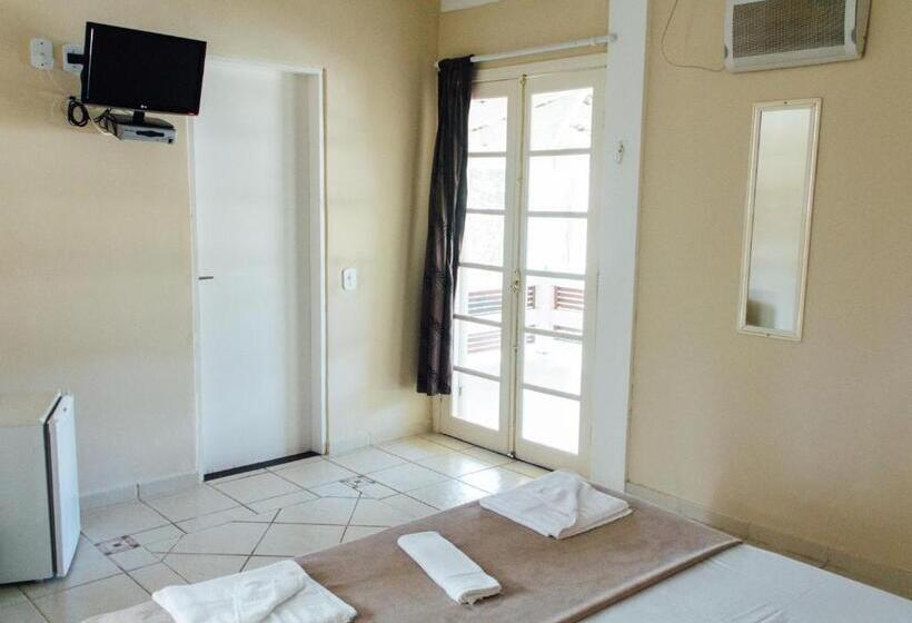 Apartamento 1 Dormitório com Sacada, Arco Iris Chalés I