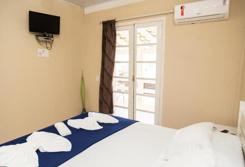 Apartamento 1 Dormitório com Terraço, Arco Iris Chalés I