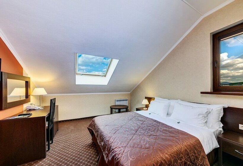 스탠다드 룸, Black Sea