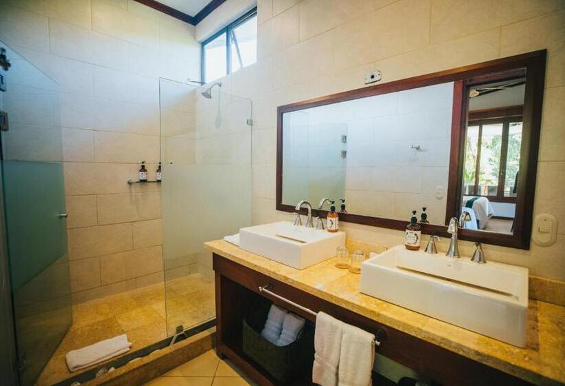 جناح مزود بتراس, Bosque Del Mar Playa Hermosa