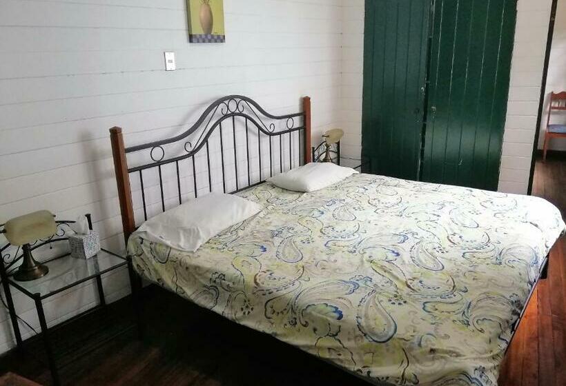 带大床的豪华间, Casa Leon Guesthouse