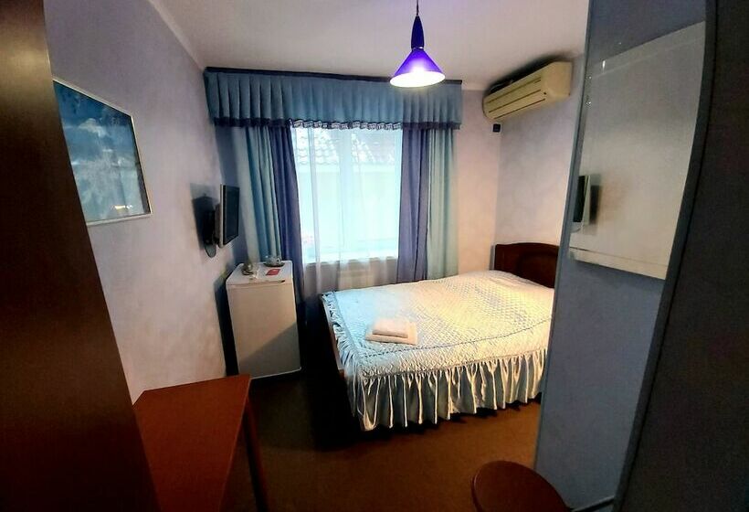 エコノミールーム, Domik V Samare