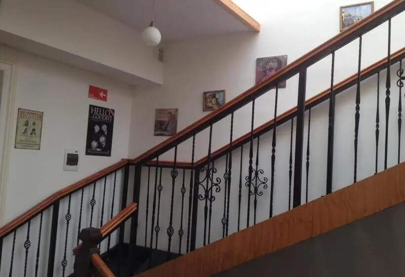 اتاق استاندارد با چشمانداز دریا, Ecomusic