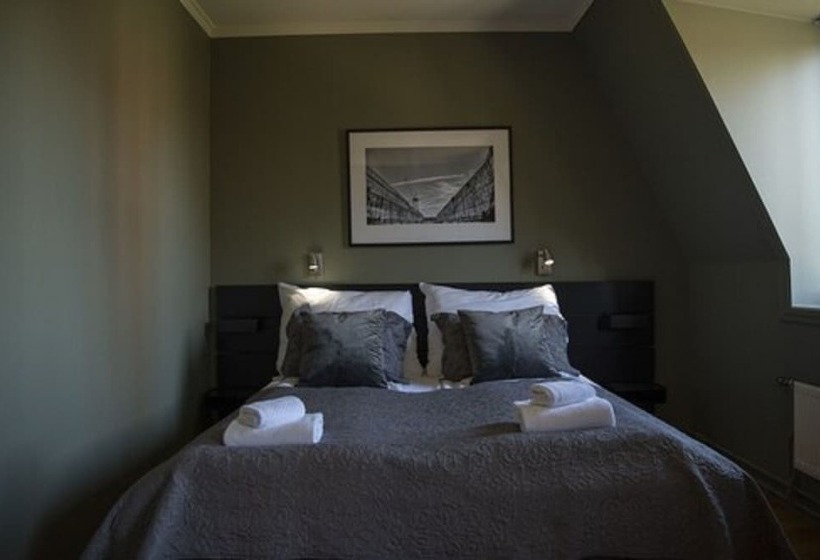 غرفة قياسية, Fredrikstad