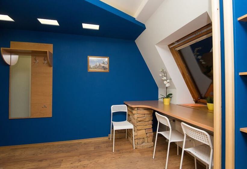 اتاق راحتی, Guest House Orlovskiy