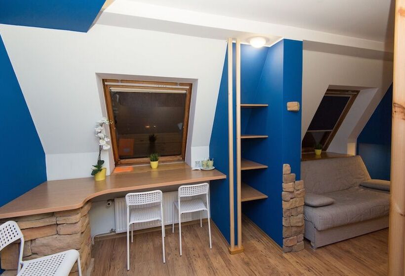 اتاق راحتی, Guest House Orlovskiy