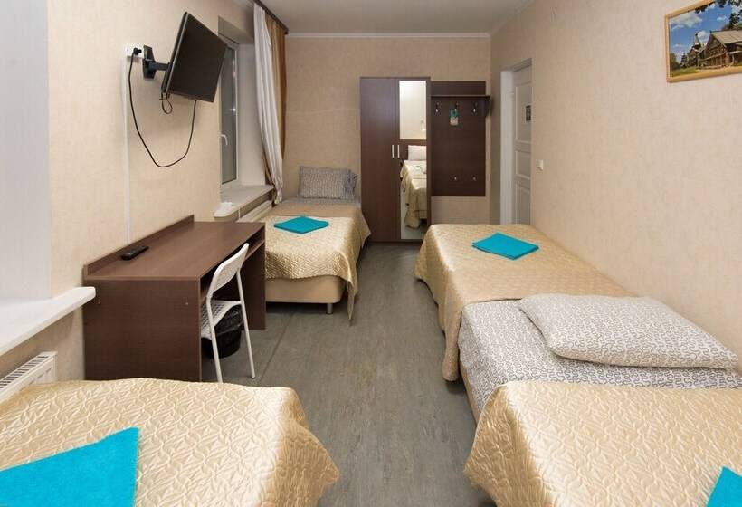 اتاق استاندارد چهارنفره با سرویس بهداشتی مشترک, Guest House Orlovskiy