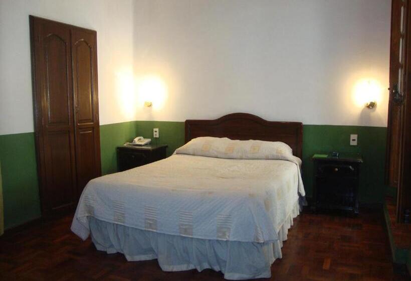 اتاق استاندارد, Hostal Recoleta Sur