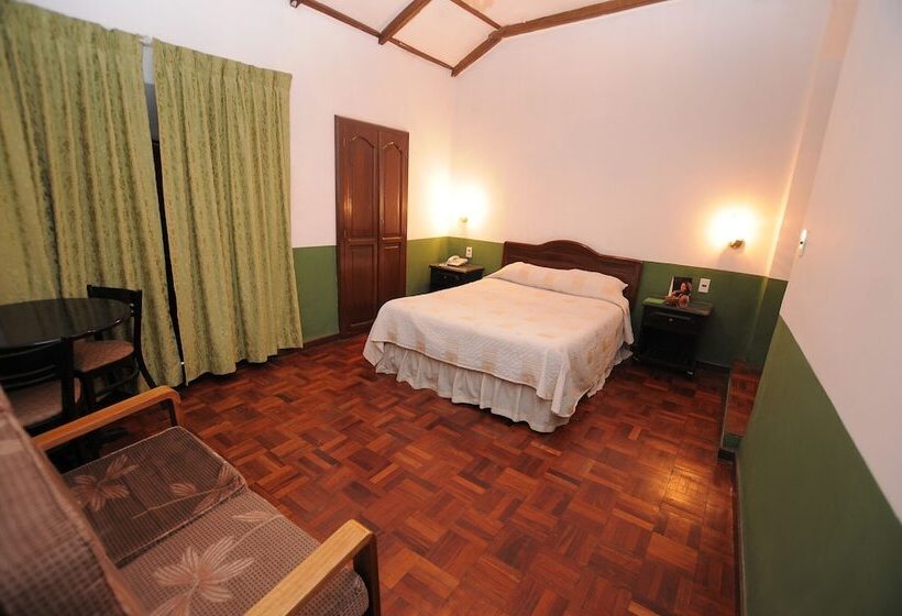 اتاق استاندارد, Hostal Recoleta Sur
