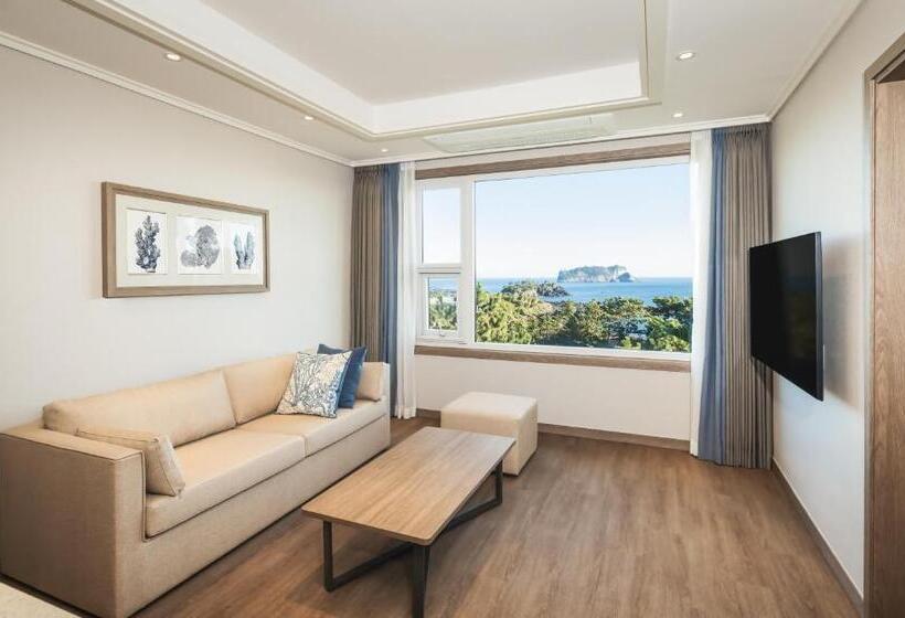 اتاق پرمیوم, Kensington Resort Seogwipo