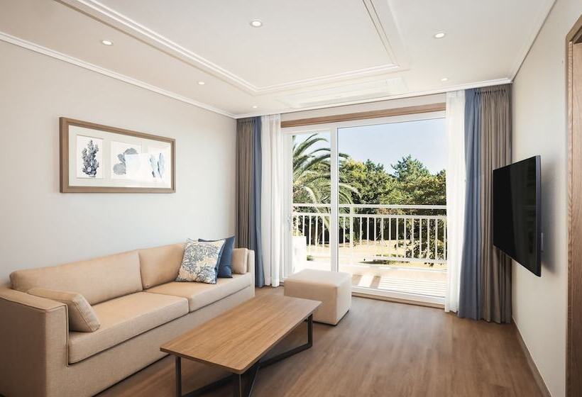 اتاق پرمیوم, Kensington Resort Seogwipo