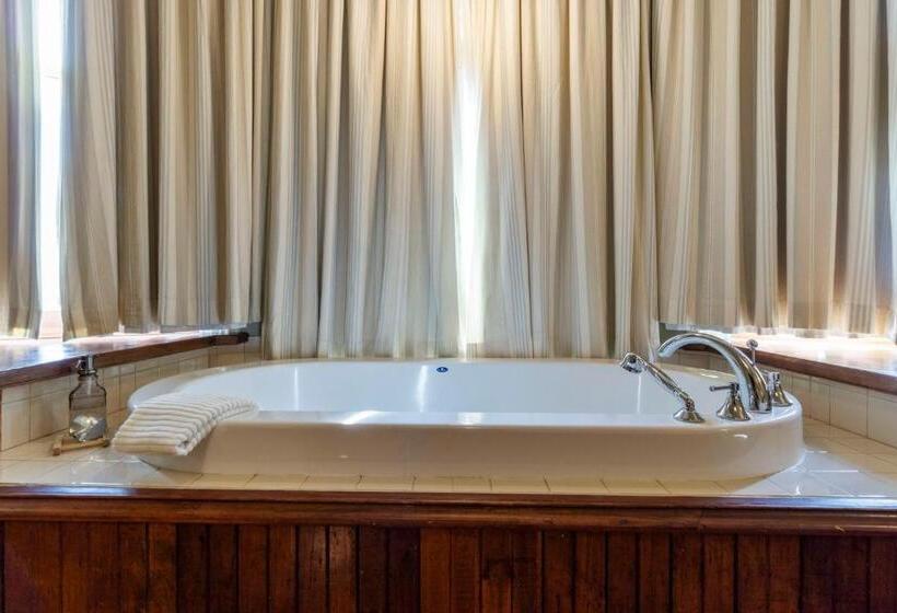 Номер Deluxe Кровать Кинг, Tait House By Bower Boutique Hotels