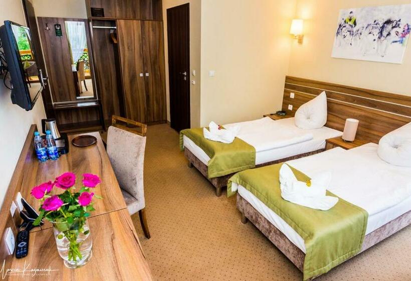 스탠다드 발코니 룸, Na Skarpie