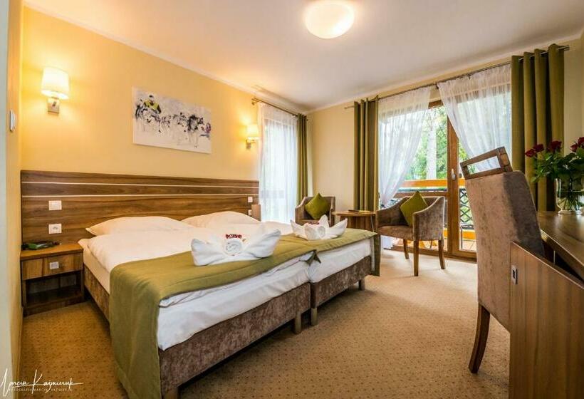 스탠다드 발코니 룸, Na Skarpie