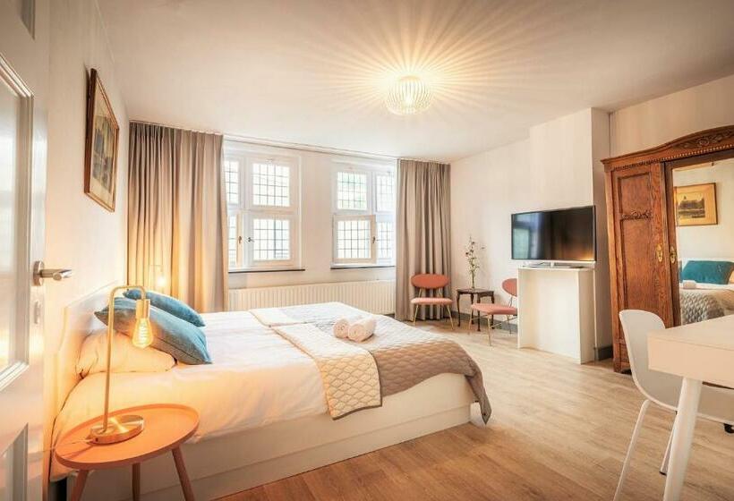 اتاق راحتی, Nieuw Antiek