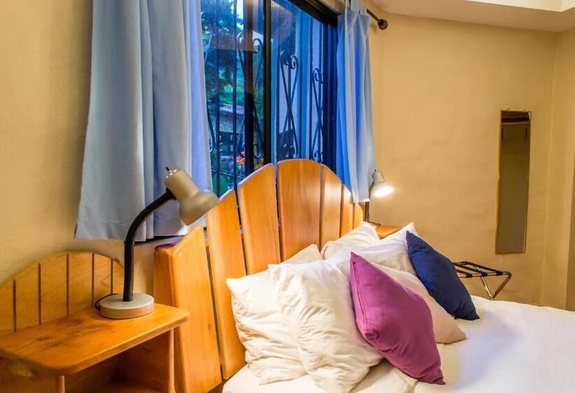 스위트, The Inn At Palo Alto