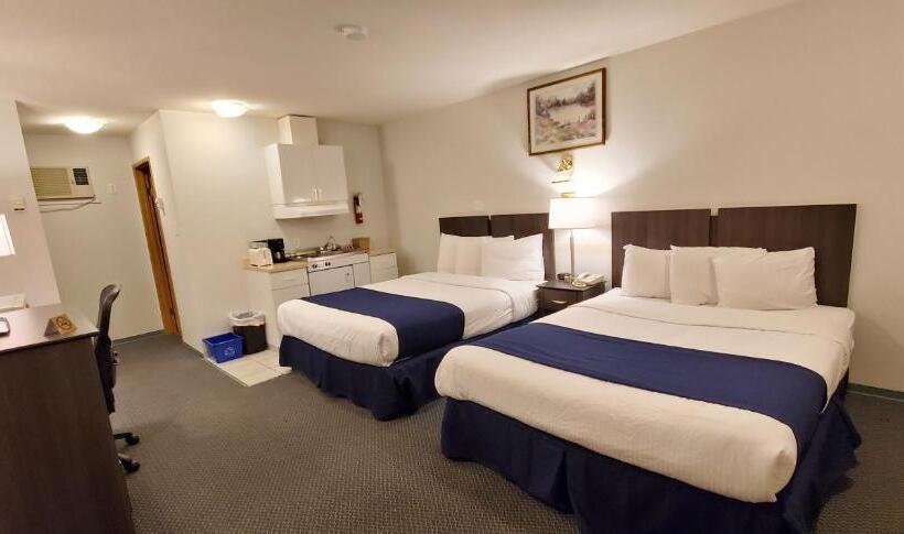 Standard Studio, Travelodge By Wyndham Mcbride