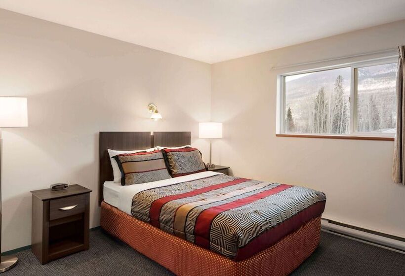 침실 2개 스위트, Travelodge By Wyndham Mcbride