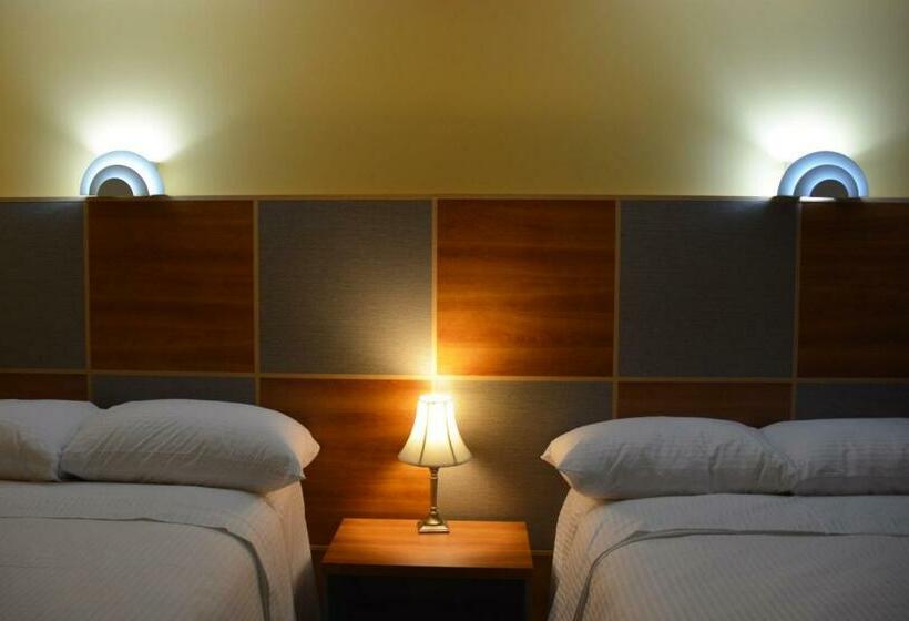 Номер Стандарт 2 Двуспальные Кровати, Motel Des Pentes Et Suites