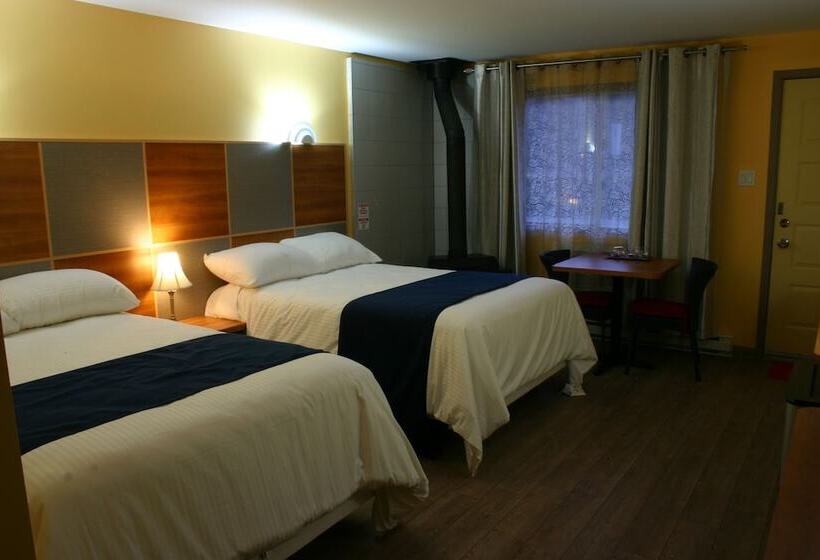 Номер Стандарт 2 Двуспальные Кровати, Motel Des Pentes Et Suites