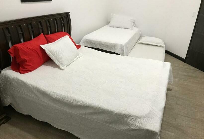 4인용 스탠다드 룸, Hospedaje Solymar Sarie Bay