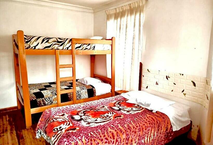 Familjerum Delat Badrum, Ukumari Hostel