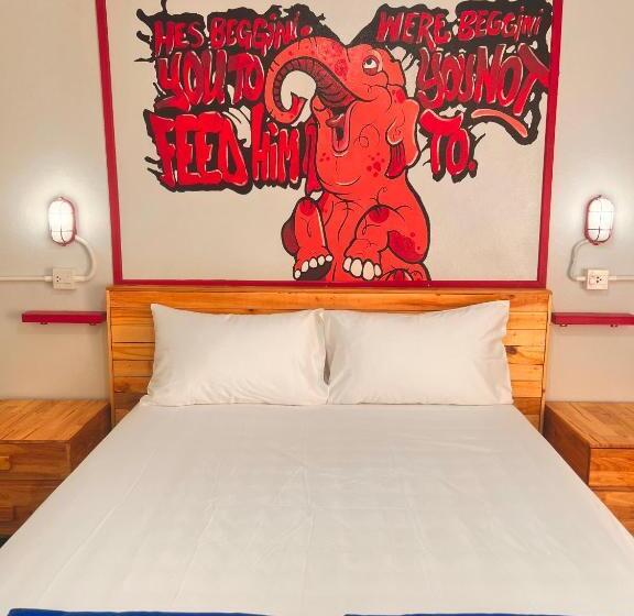 디럭스 룸, Slumber Party Krabi