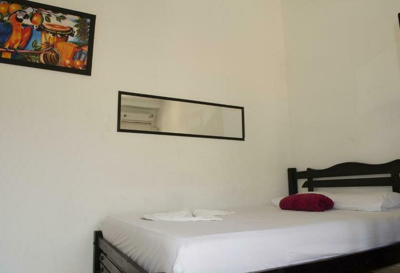 标准间, Hostel Nirvana Taganga