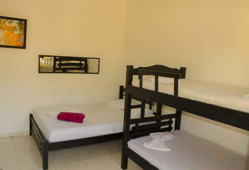 标准间, Hostel Nirvana Taganga