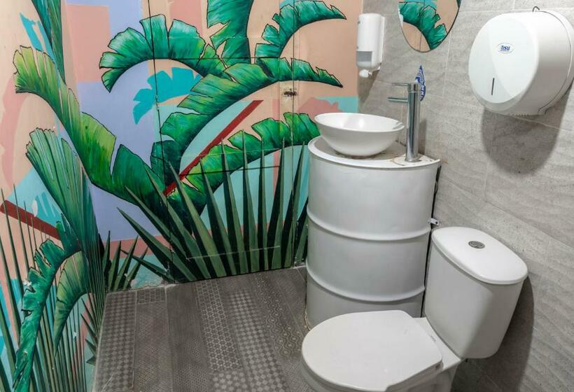 스탠다드 룸, Hostel Nirvana Taganga