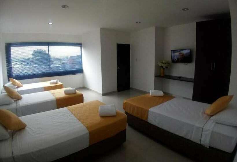 חדר משפחתי, A&l Hoteles   Hotel Adelaida