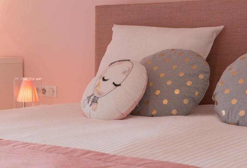 小型套房, Omnubo Collection