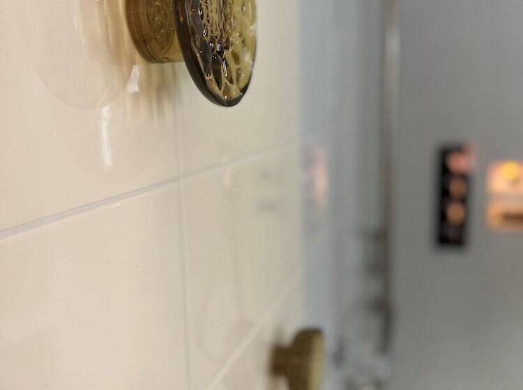 小型套房, Omnubo Collection