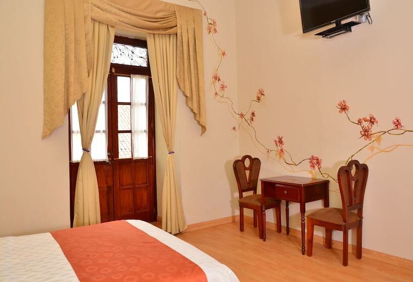 غرفة قياسية فردية, Campanario