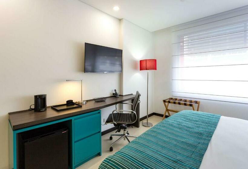 غرفة قياسية سرير كينج, GHL Style Barrancabermeja