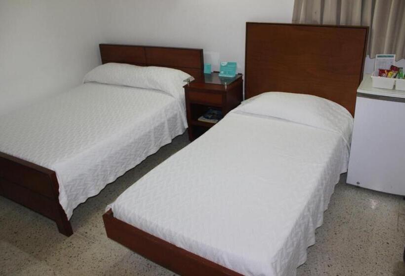 Семейный Номер, Monterrey