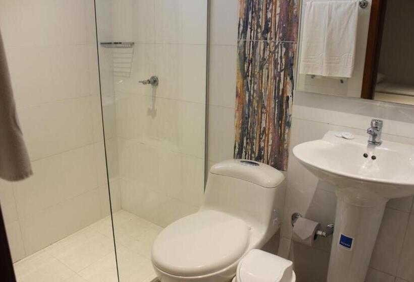 Семейный Номер, Monterrey