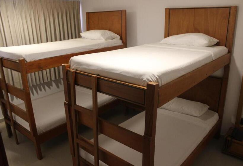 Семейный Номер, Monterrey